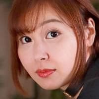 Momoka Ogawa (小川桃果)